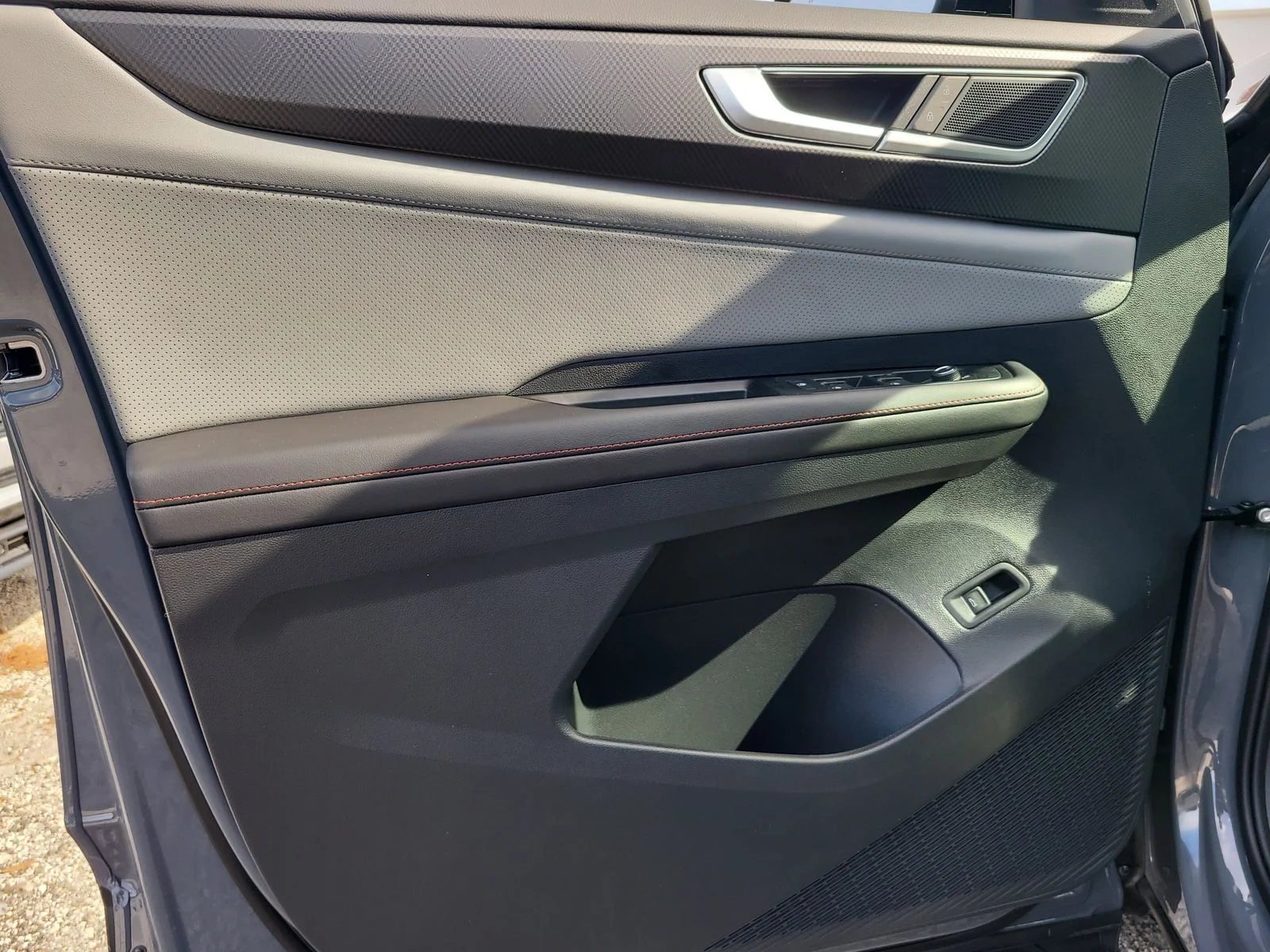 New 2026 Pure Gray Volkswagen 2.0T Peak Edition image 16