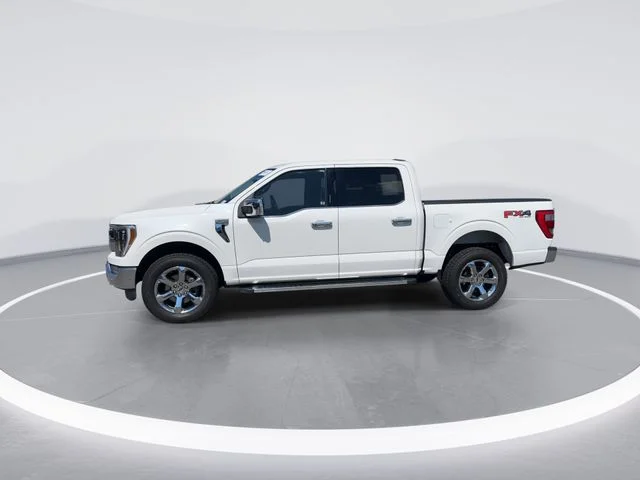 Used 2022 White Ford Lariat image 4