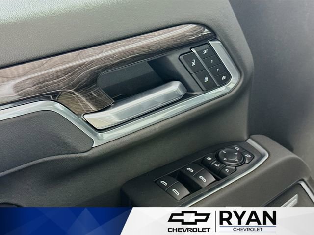 2026 Chevrolet Silverado 2500 HD LTZ - Photo 17