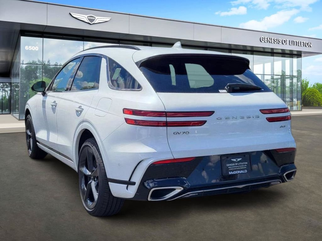 New 2026 White Genesis 2.5T SPORT PRESTIGE image 3