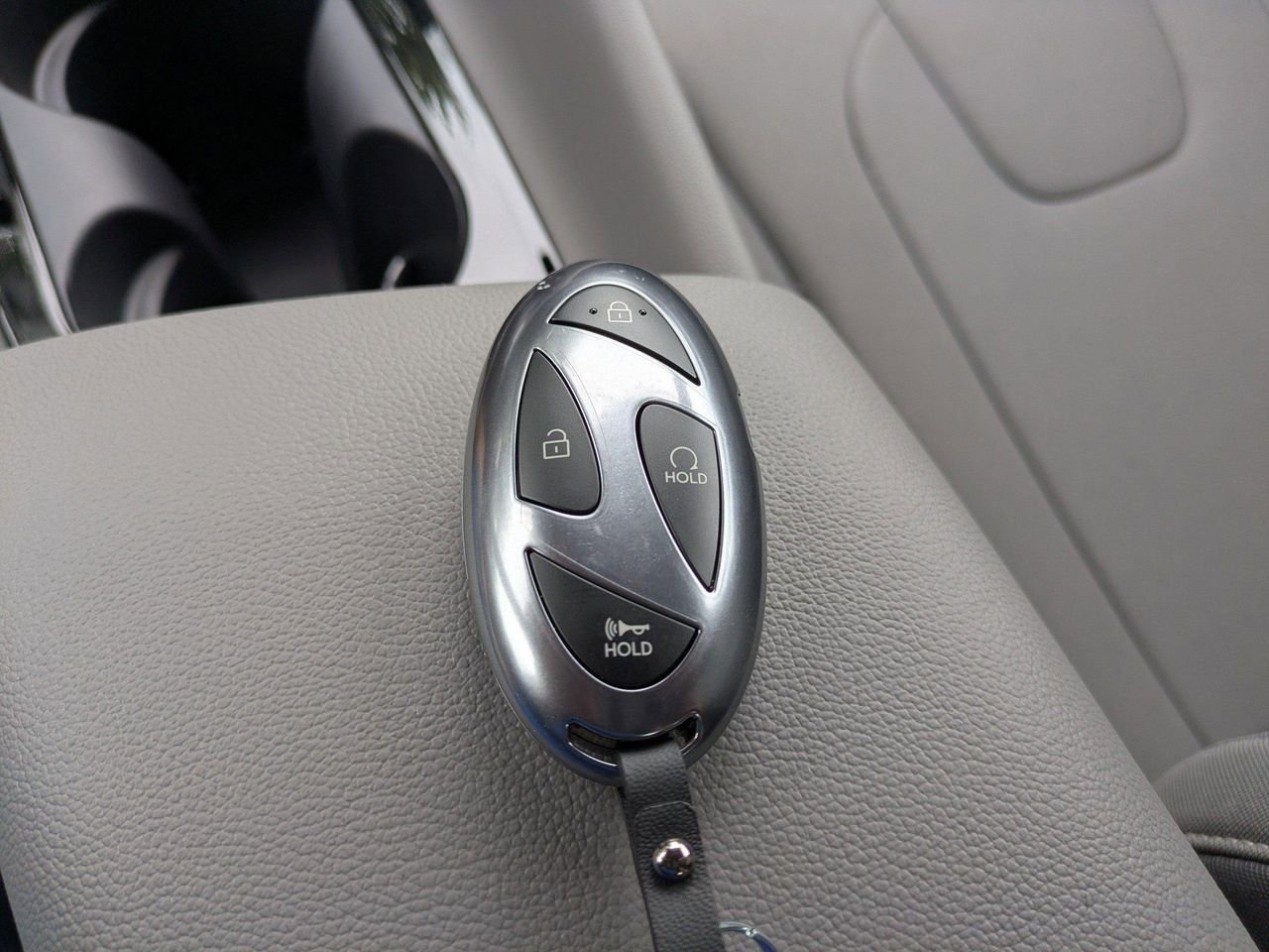 New 2026 Amazon Gray Hyundai SEL Sport Premium image 31