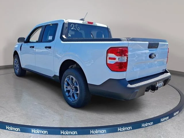 New 2026 Oxford White Ford XLT image 5