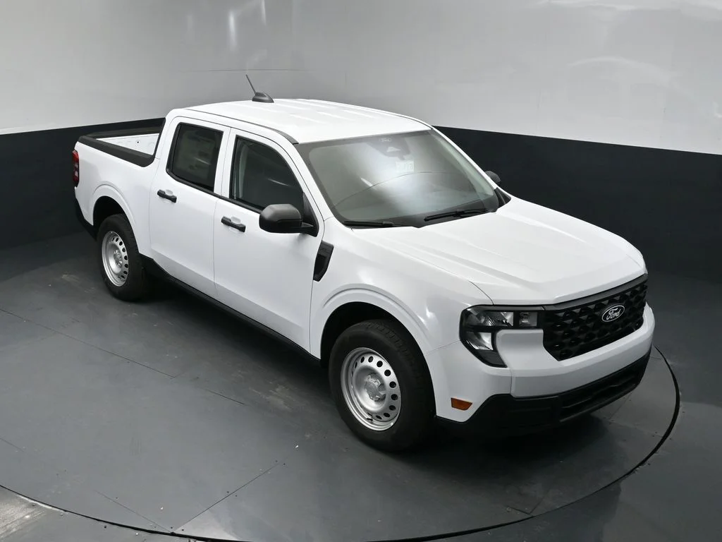 New 2026 Oxford White Ford XL image 33