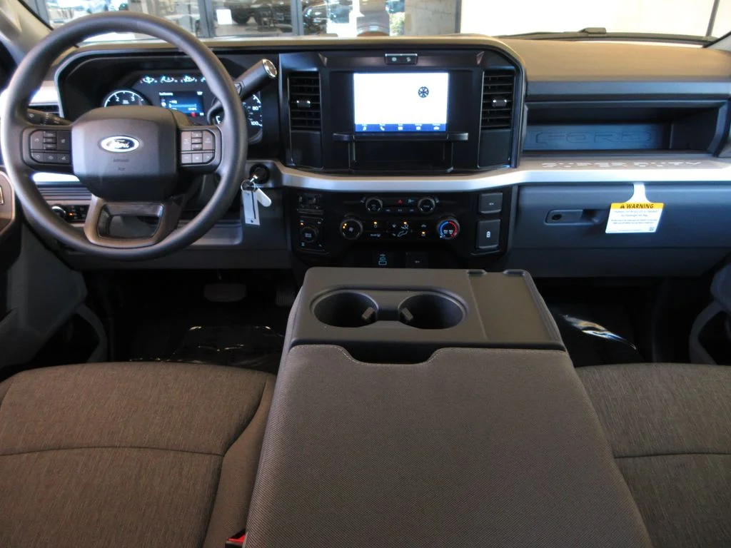 New 2026 Oxford White Ford XL image 22