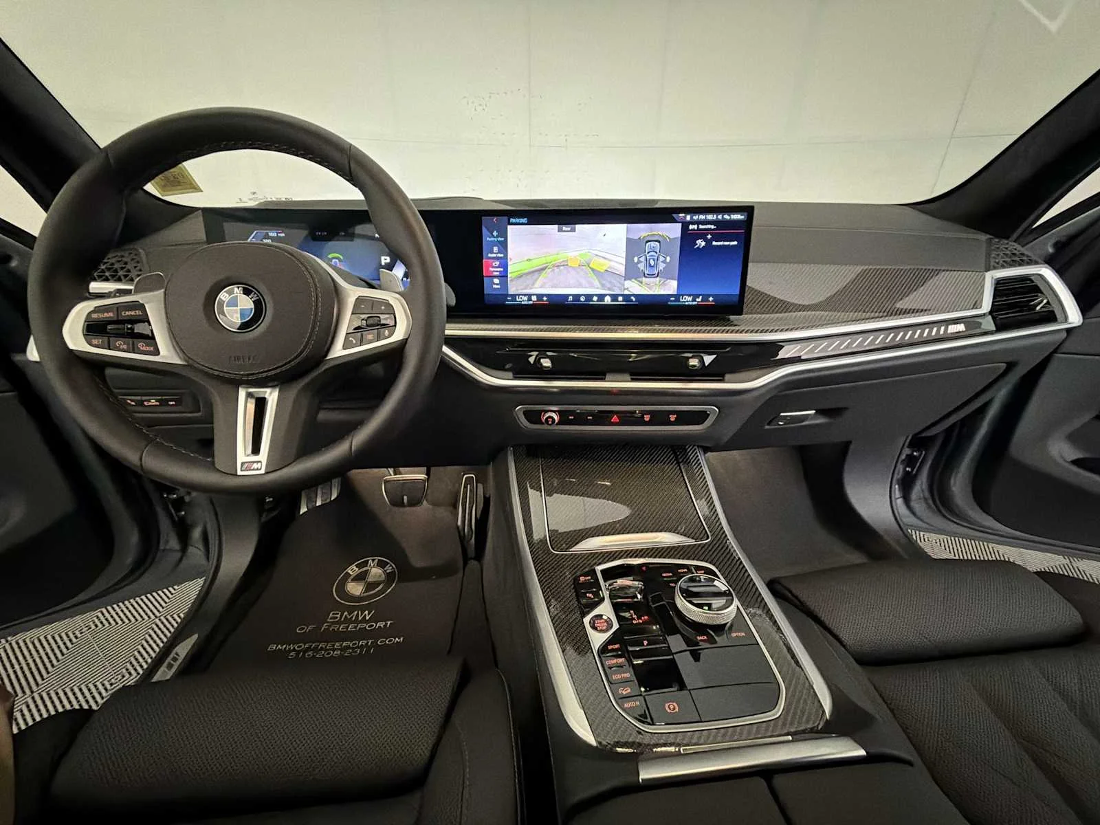 2026 BMW X5 M60i - Photo 15