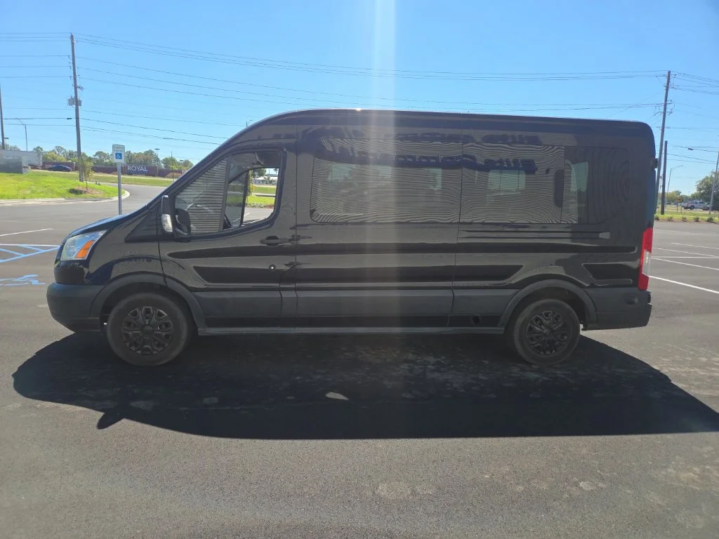 Used 2016 Black Ford XLT image 6