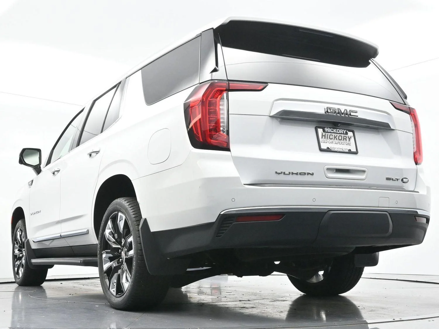 Used 2021 Summit White GMC SLT image 52