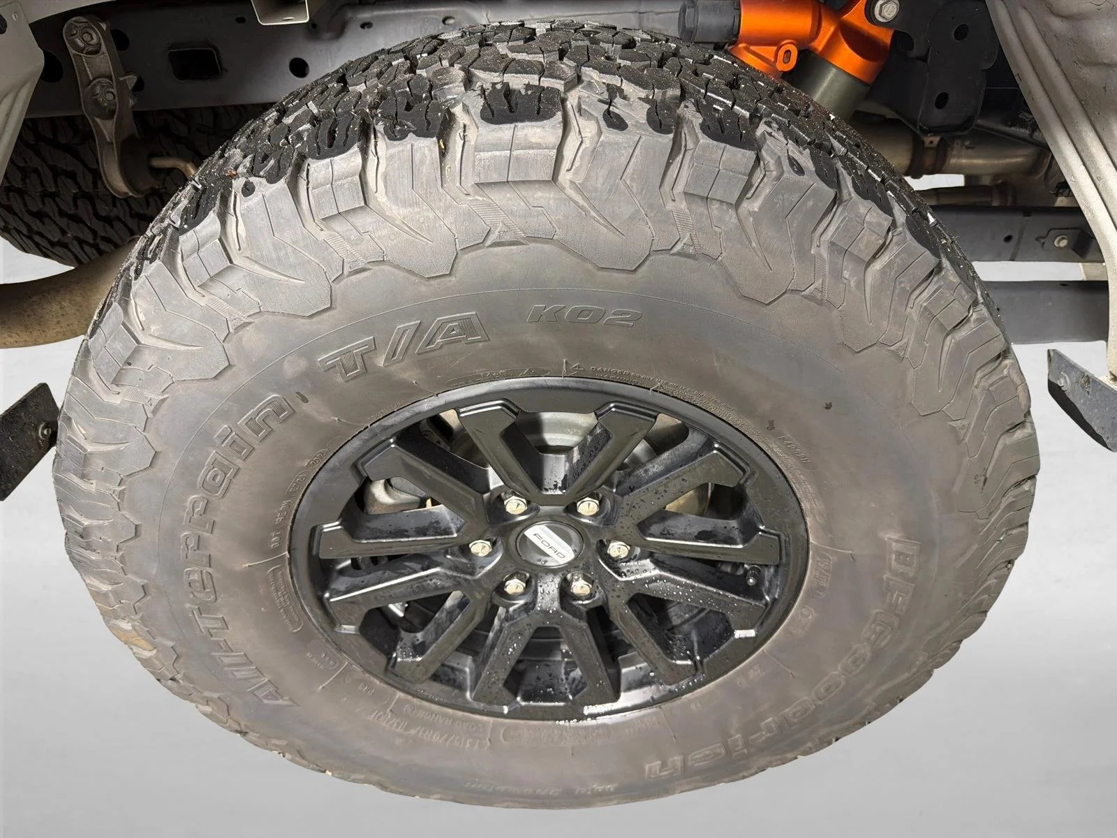 Used 2024 Gray Ford Raptor image 19