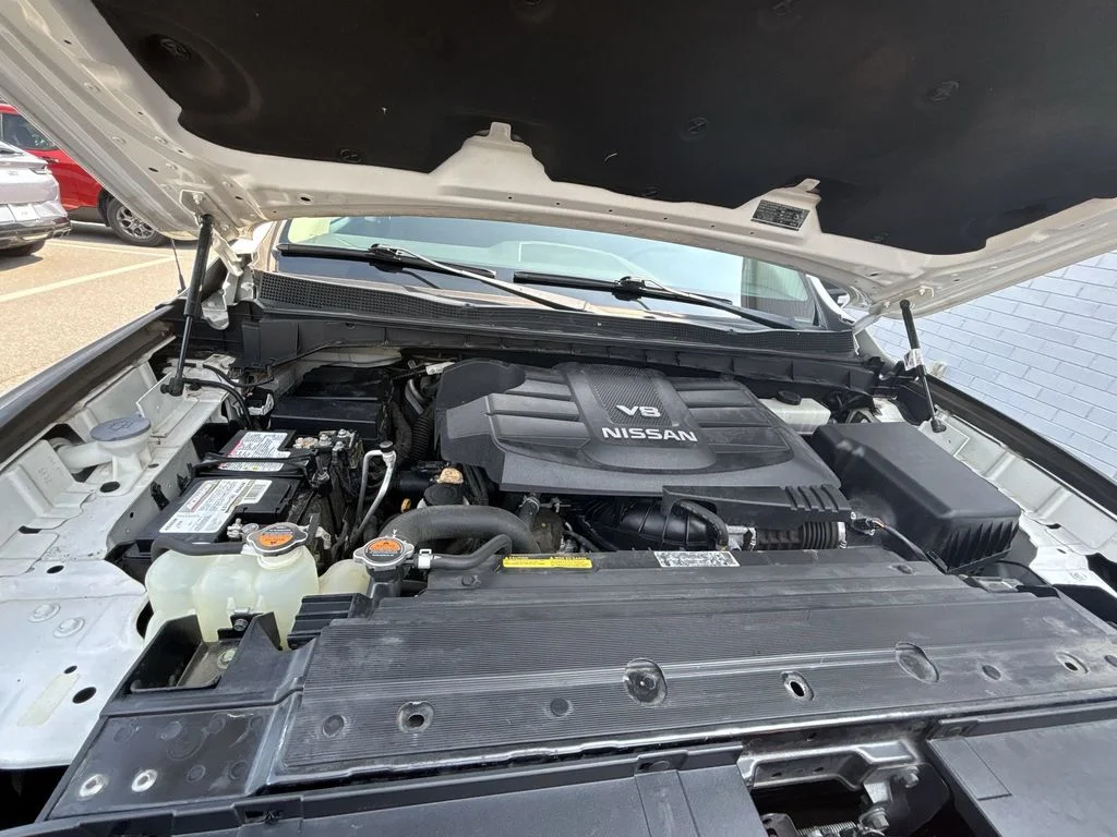 Used 2018 White Nissan SV image 17