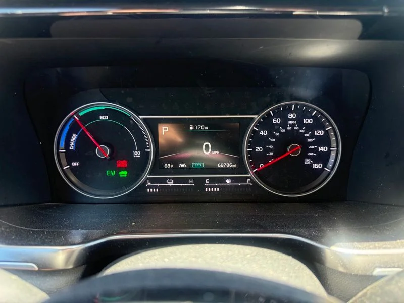 Used 2023 Gray Kia EX image 11