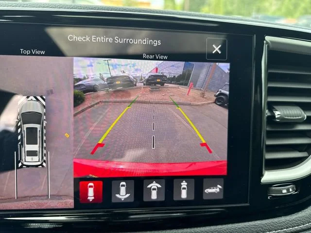 2025 Chrysler Pacifica Select - Photo 25
