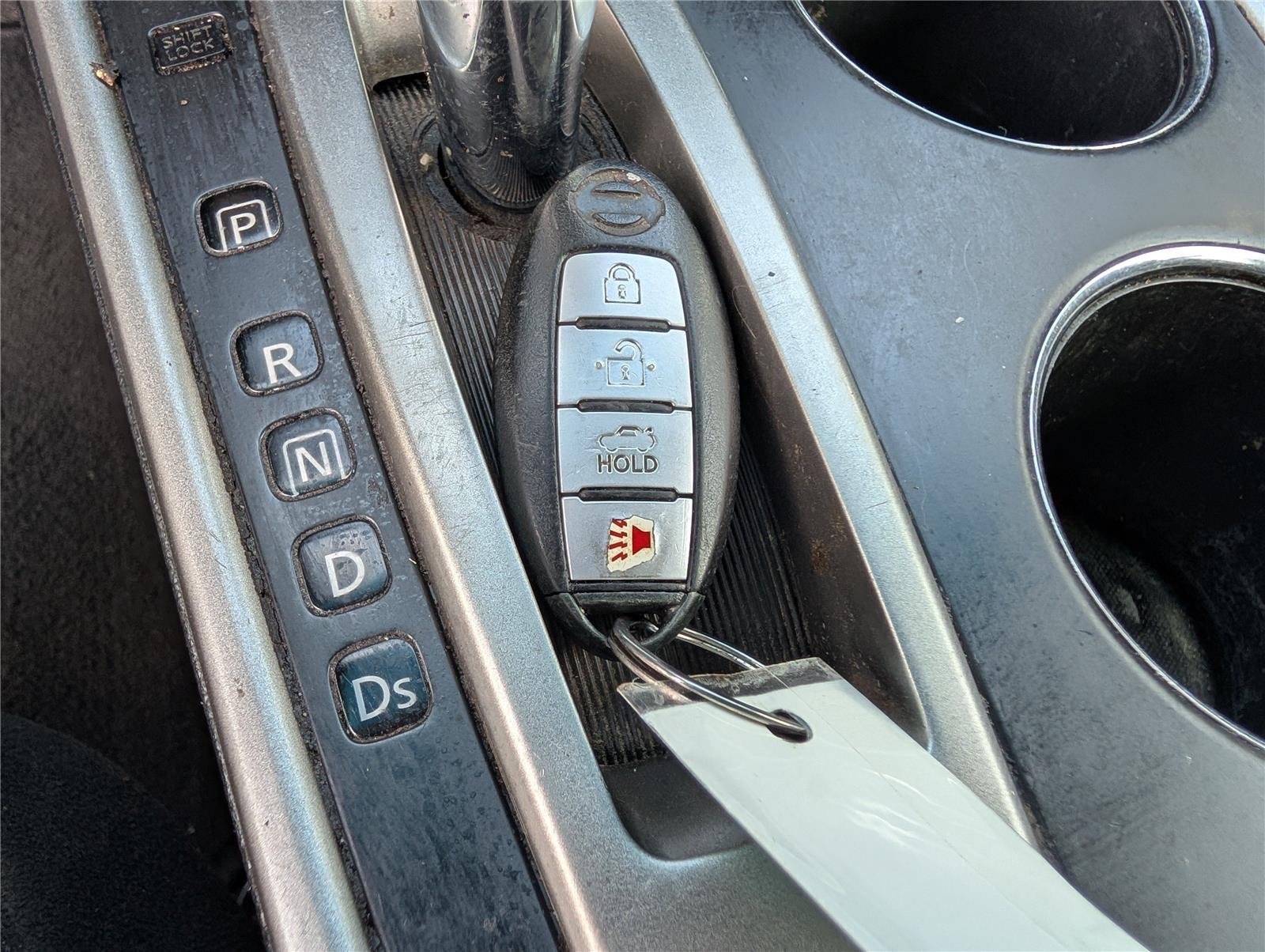 Used 2015 Storm Nissan 2.5 S image 20