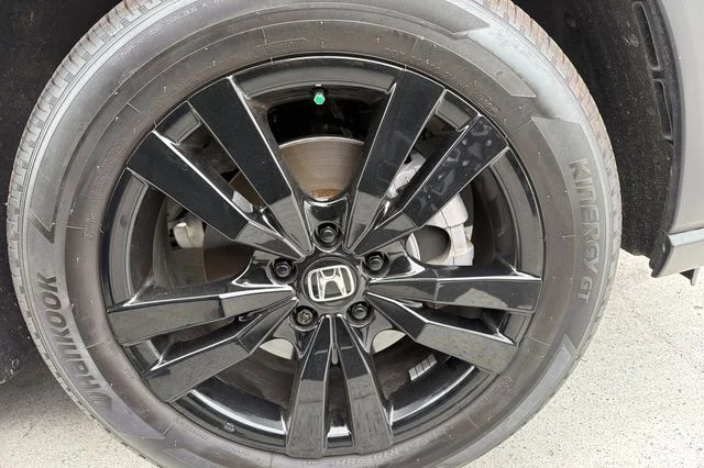 Certified Used 2026 Urban Gray Pearl Honda Sport image 5