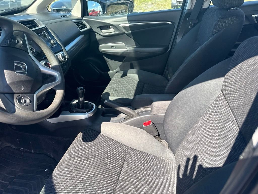 Used 2016  Honda LX image 9