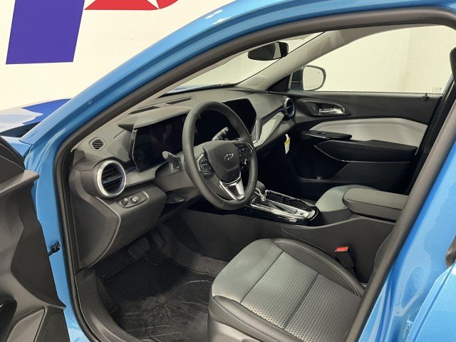 2026 Chevrolet Trax LT - Photo 16
