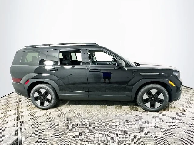 New 2026 Black Hyundai SEL image 2