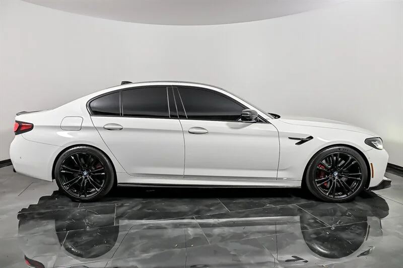 Used 2021 Alpine White BMW COMPETITION image 10