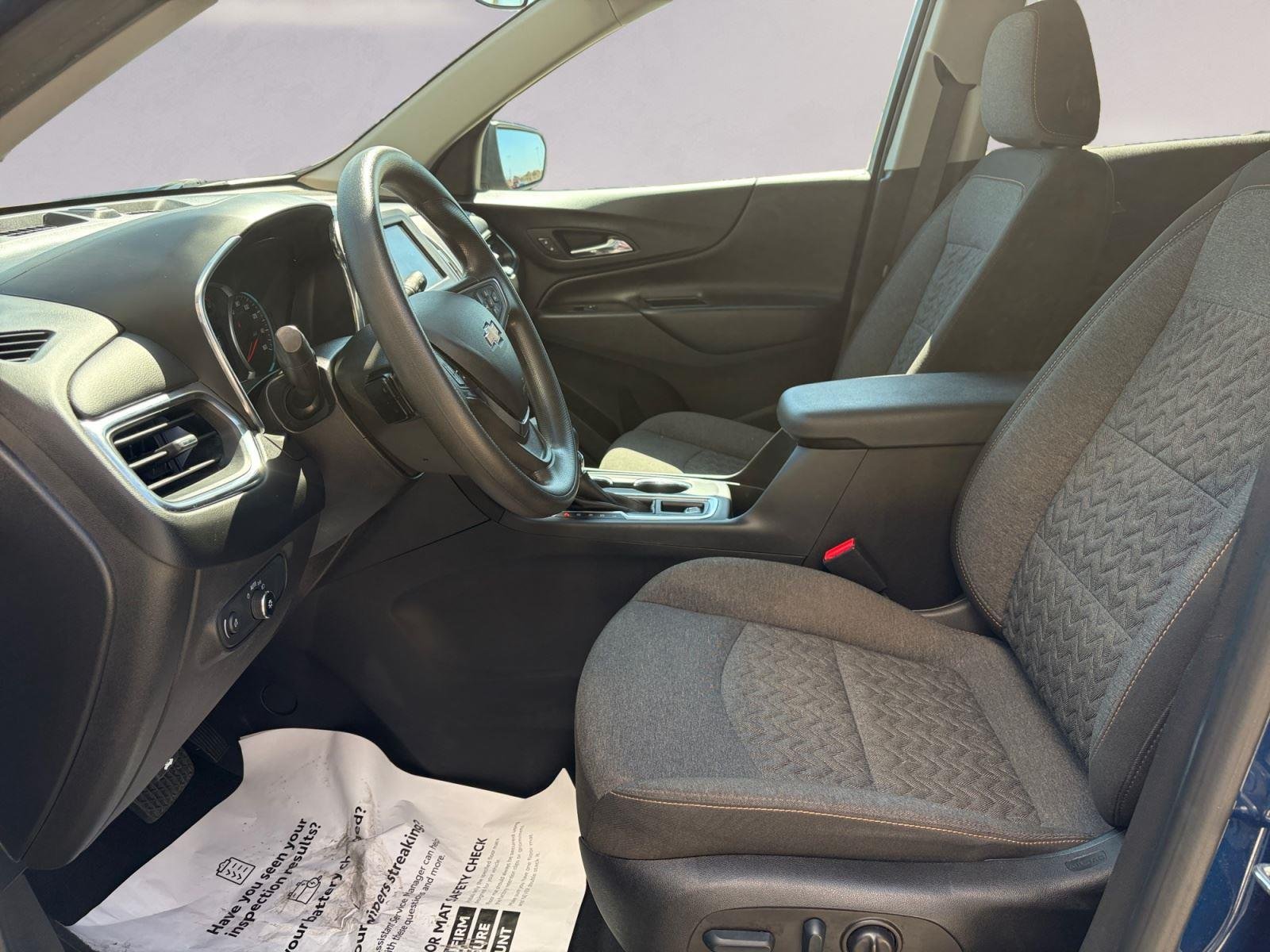 2022 Chevrolet Equinox LT - Photo 9