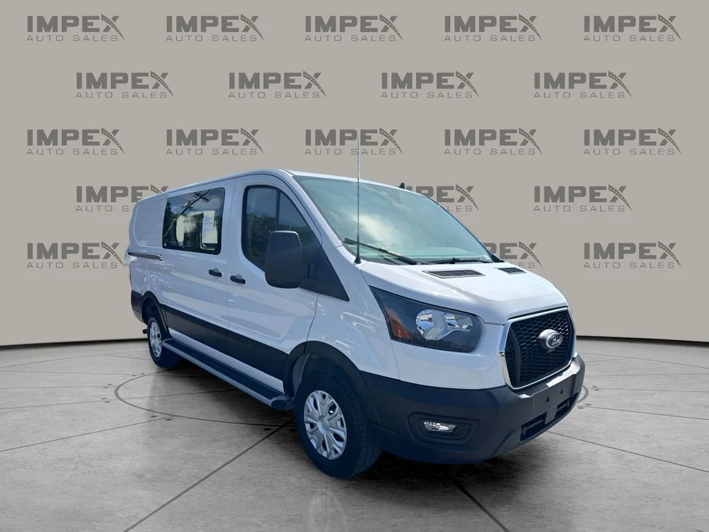 Used 2025 White Ford Base image 7