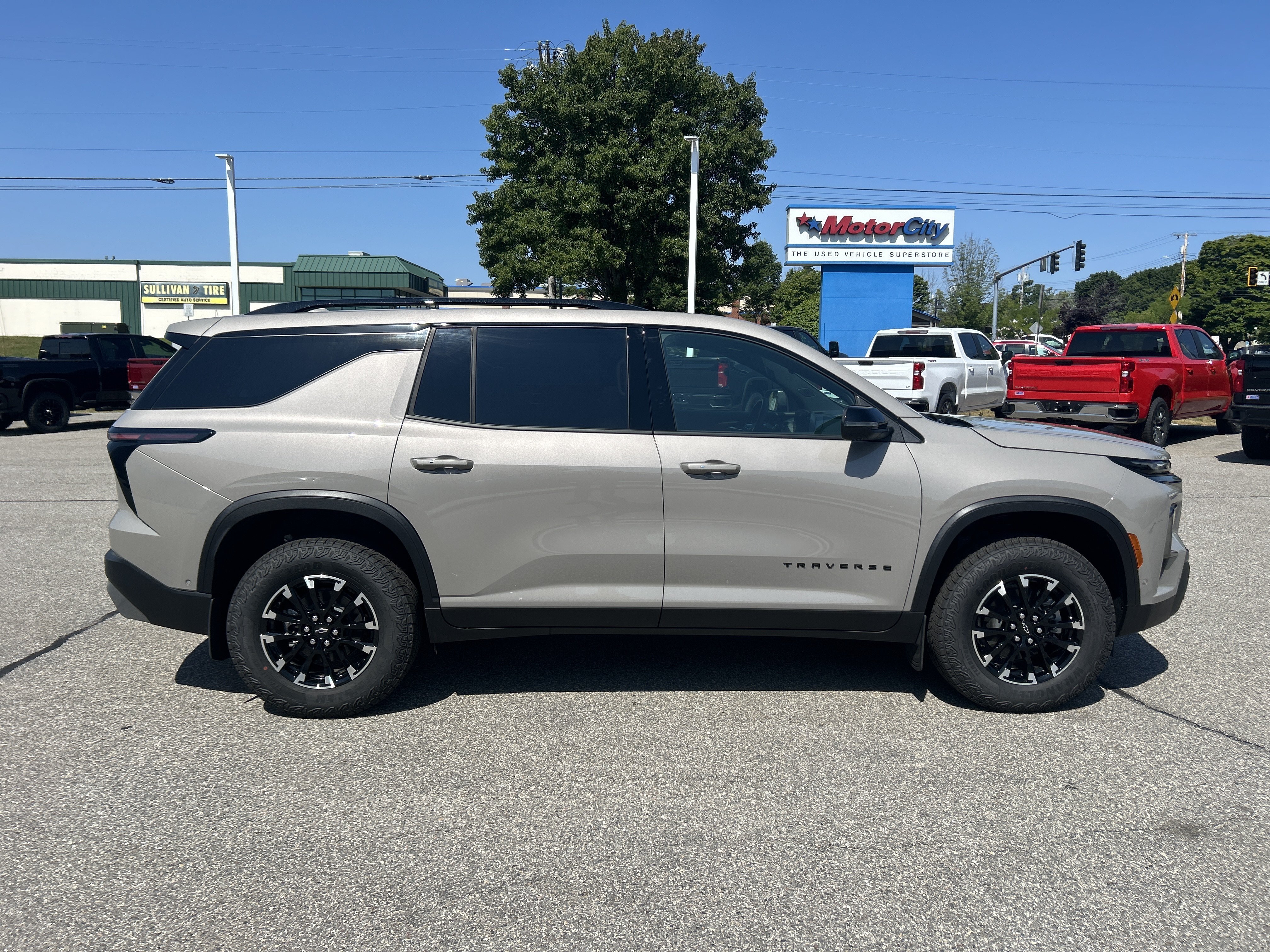 2026 Chevrolet Traverse Z71 - Photo 8