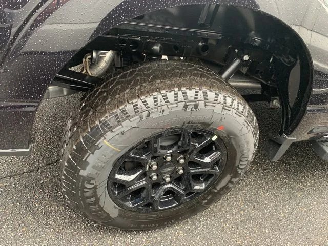 New 2026 Black Ford XLT image 37