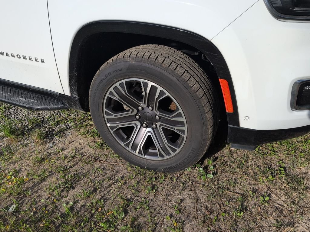Used 2024 White Jeep Series II image 5