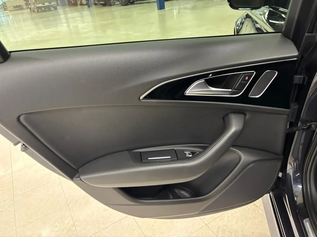 Used 2018 Moonlight Blue Metallic Audi 2.0T image 12