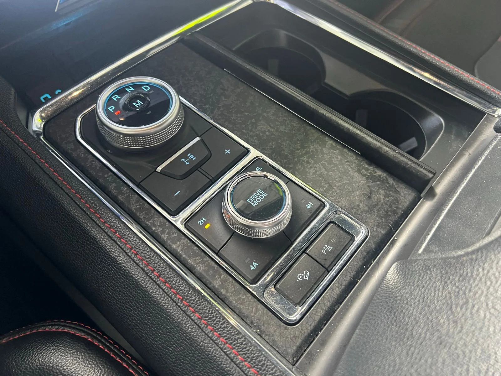 Used 2023 Gray Ford Limited image 16