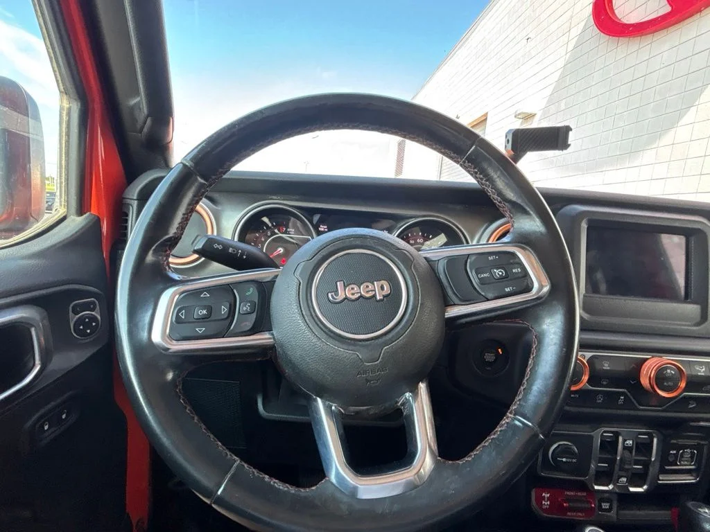 Used 2018 Orange Jeep Unlimited Rubicon image 17