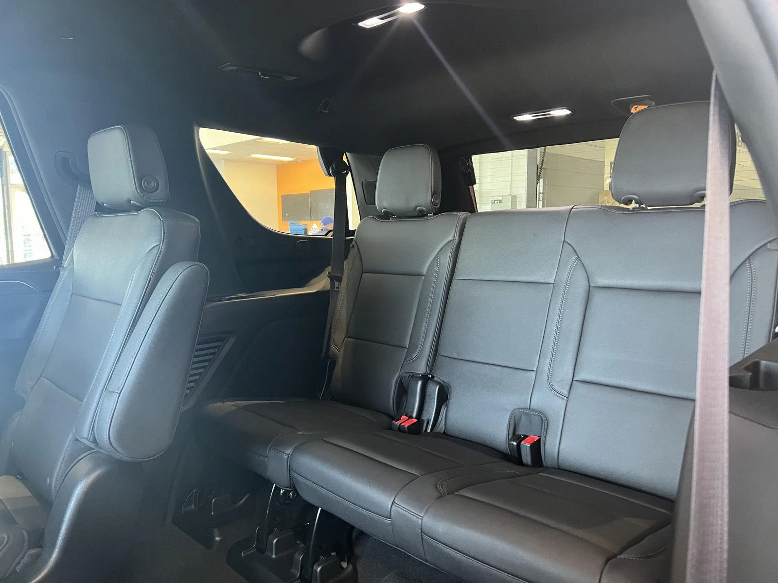 Used 2023 SILVER SAGE METALLIC Chevrolet LT image 18