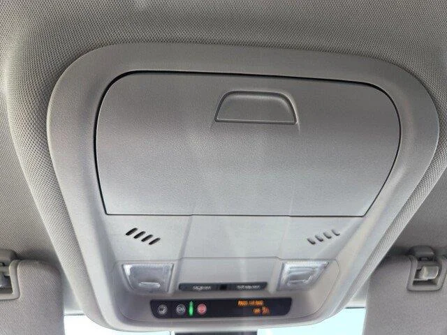 Used 2024 Sterling Gray Metallic Chevrolet LT image 19