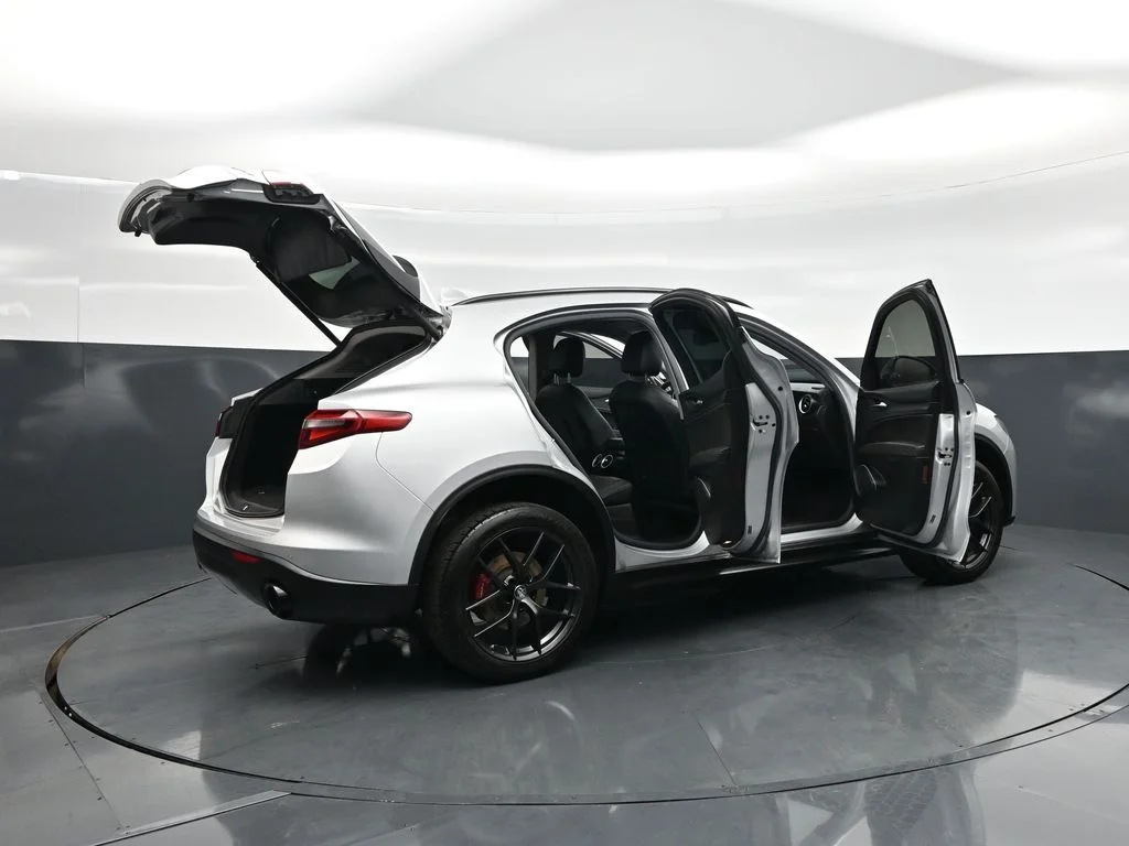 Used 2020 Gray Alfa Romeo Base image 5