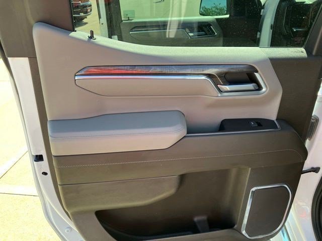 Certified Used 2024 Summit White Chevrolet LTZ image 23