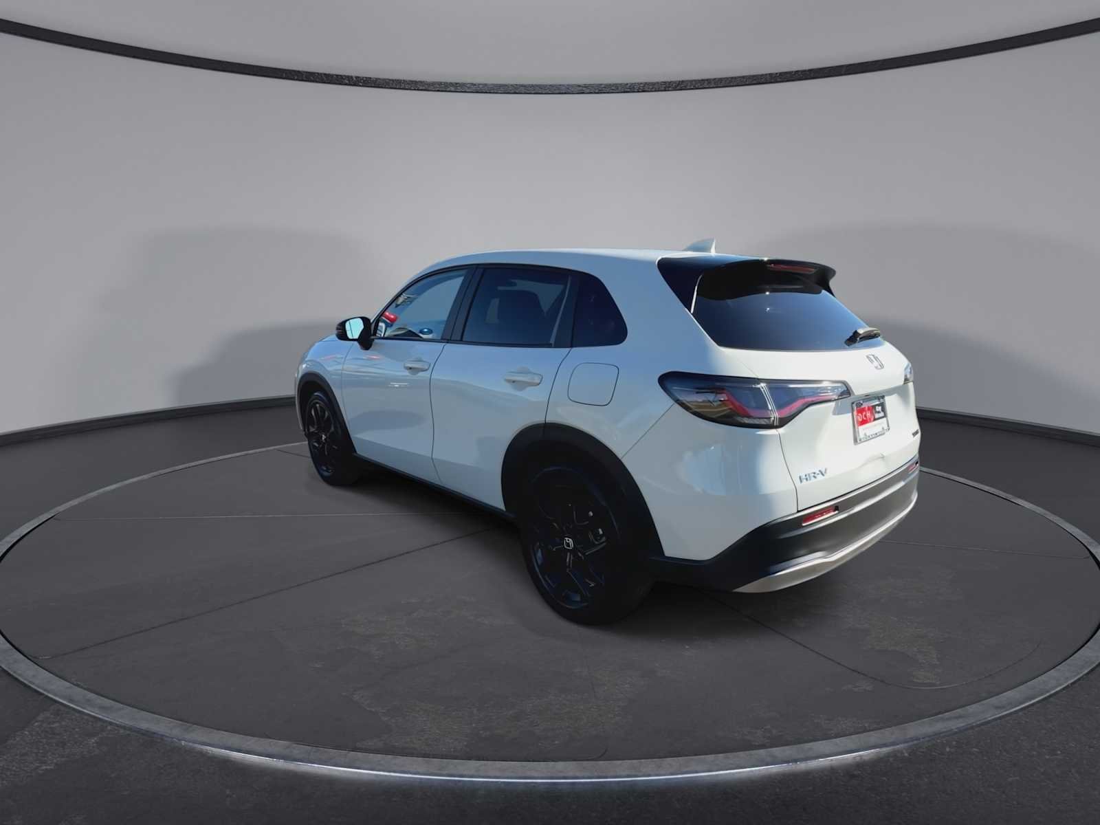Used 2024 Platinum White Pearl Honda Sport image 6