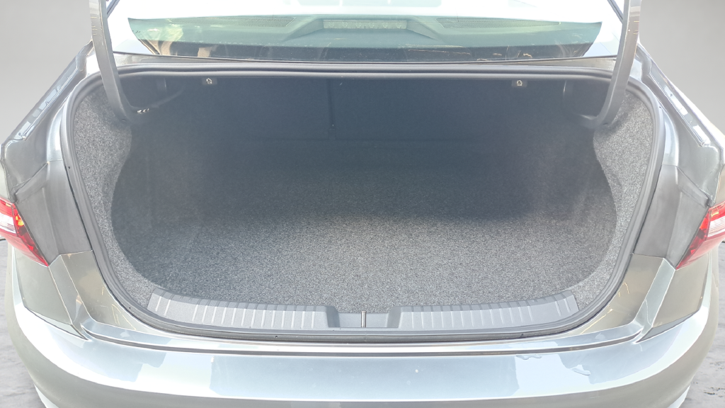 New 2025 Gray Volkswagen 1.5T S image 26