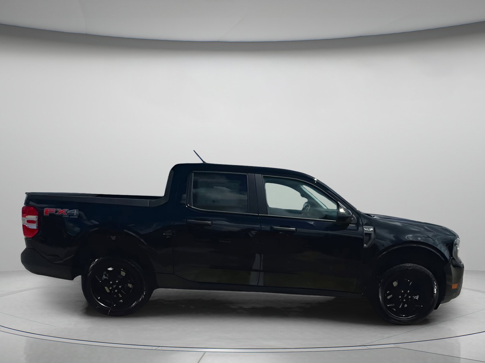 2025 Ford Maverick XLT - Photo 31