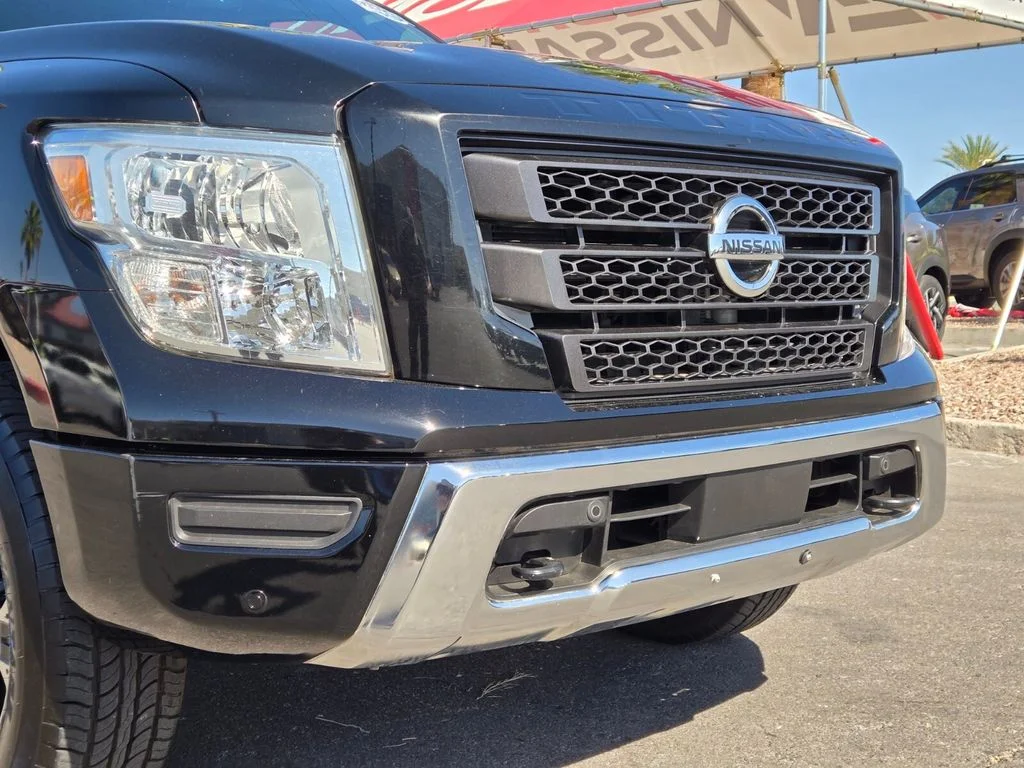 Used 2021 Black Nissan SV image 2