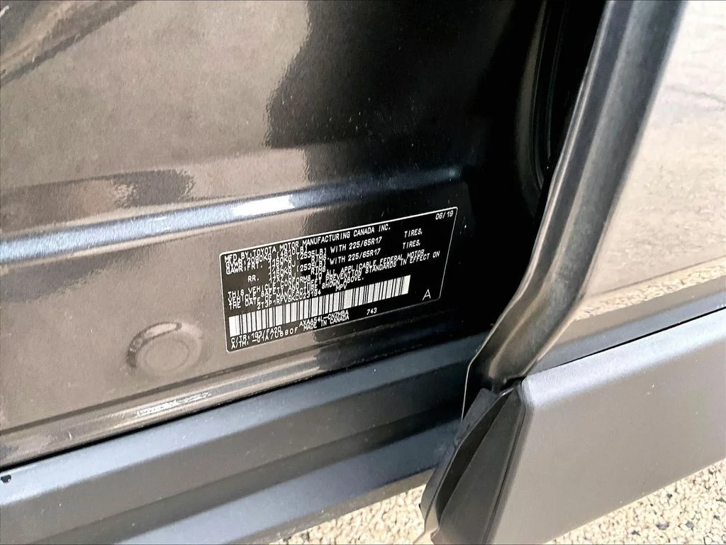 Certified Used 2019 Gray Toyota XLE image 22
