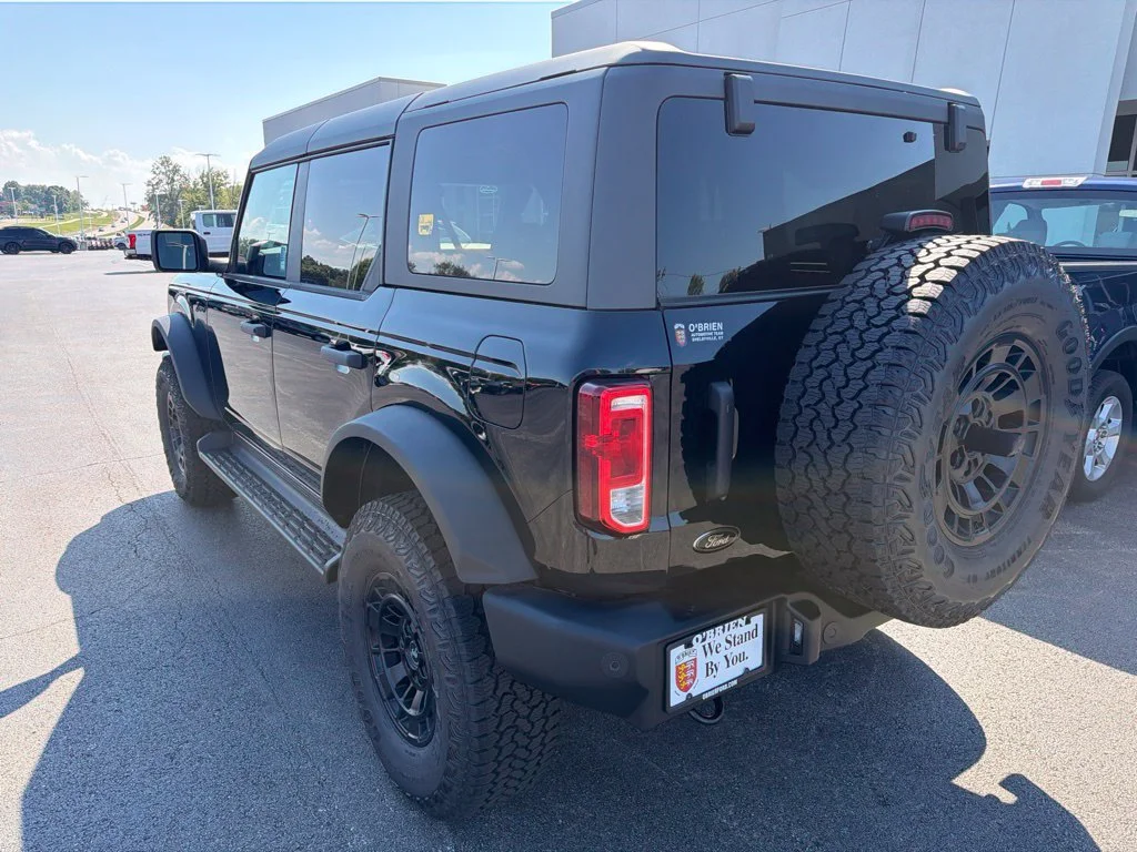 New 2026 Shadow Black Ford Big Bend® image 3