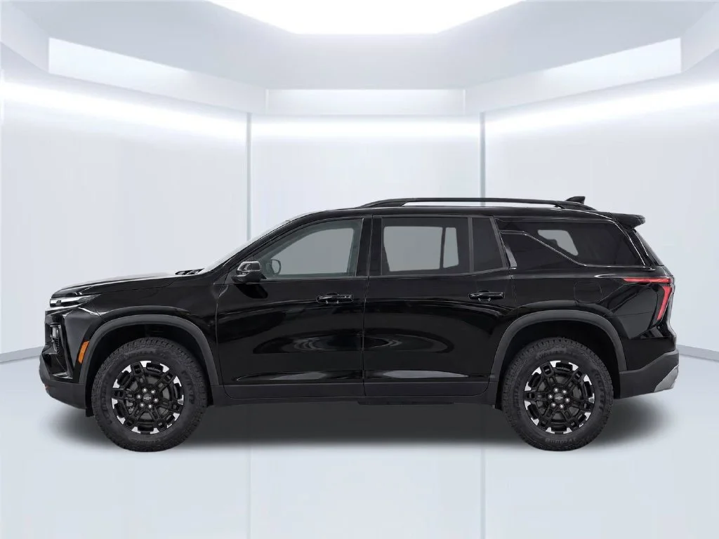 New 2027 Black Chevrolet Z71 image 10