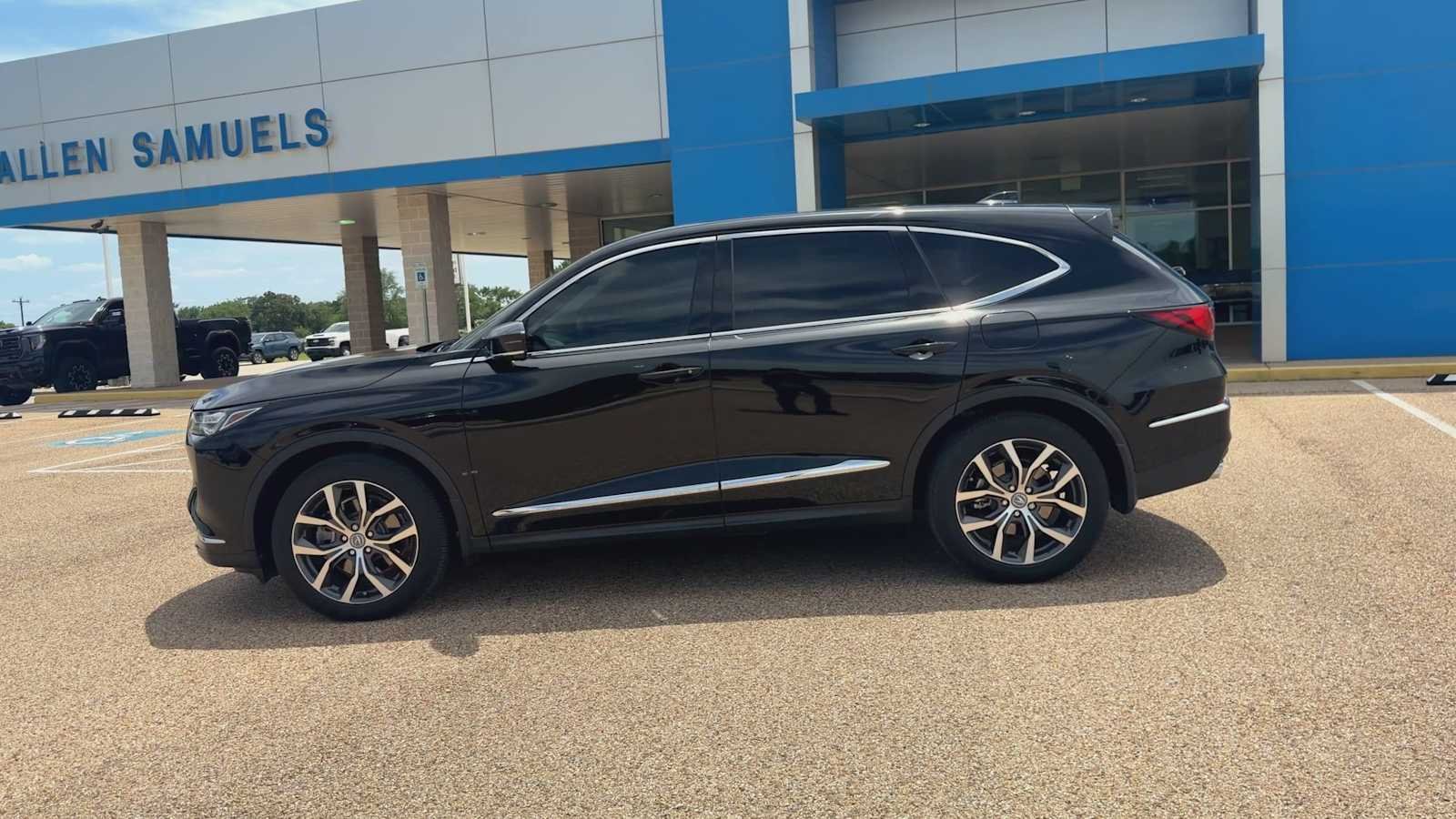 Used 2024 Majestic Black Pearl Acura w/Technology Package image 5