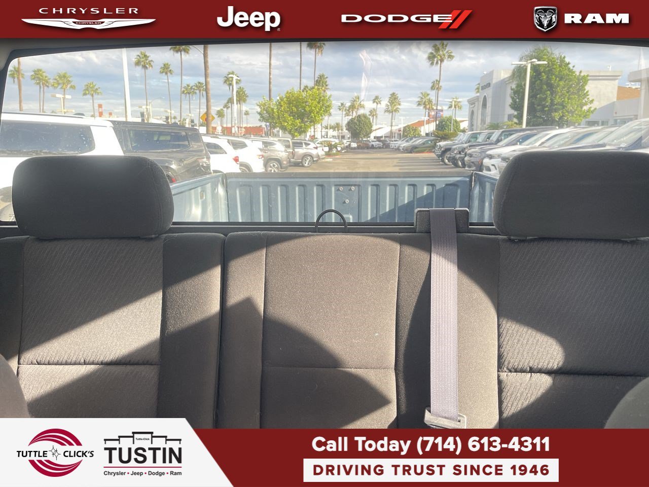 Used 2011 Stealth Gray Metallic GMC SLE image 7