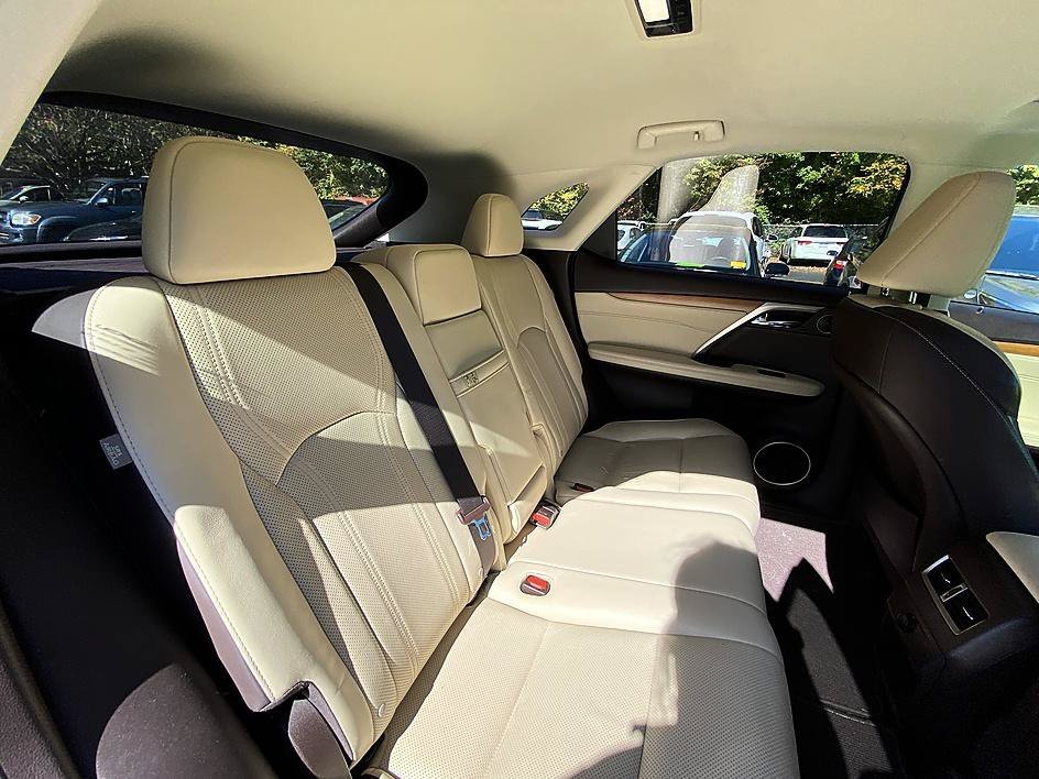 Used 2019 White Pearl Lexus RX 350 image 13