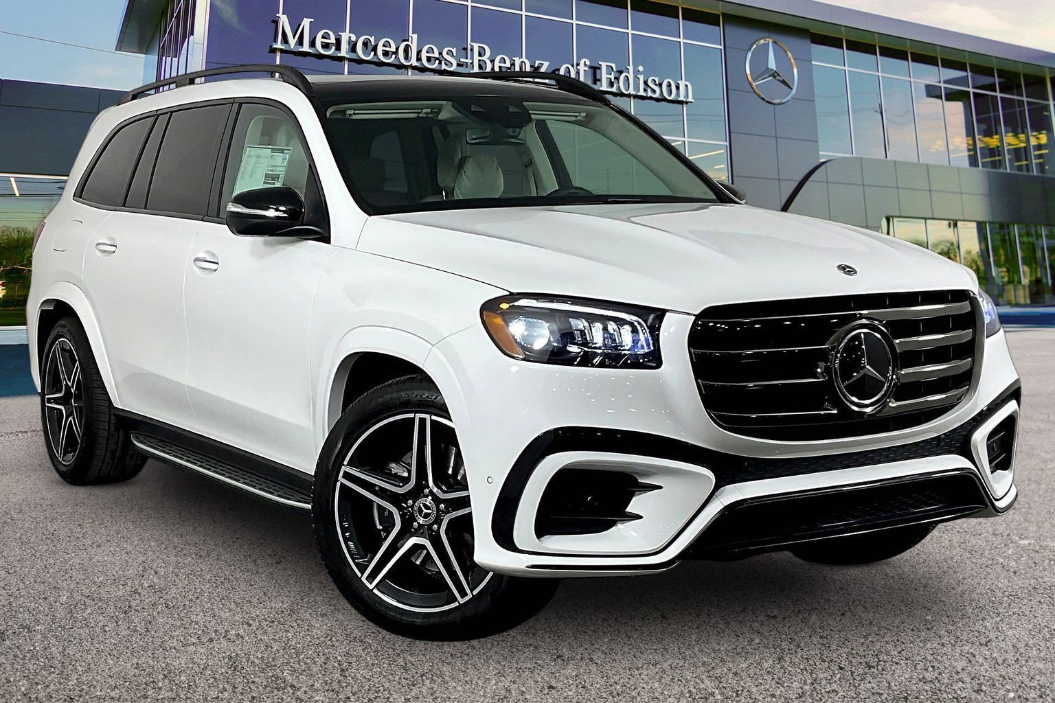 New 2026 Polar White Mercedes-Benz GLS 450 image 15