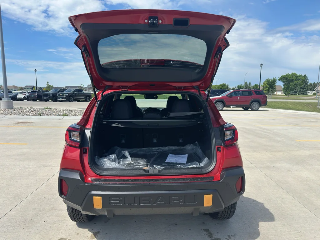 New 2026 LITHIUM RED PEARL Subaru Wilderness image 7