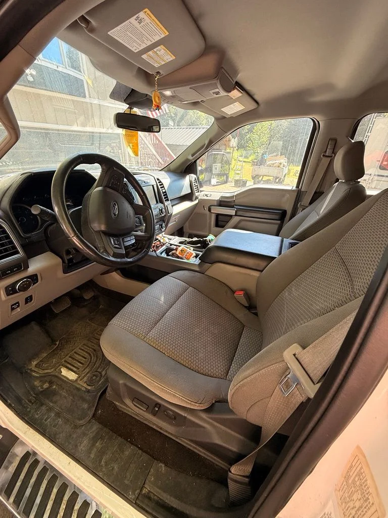 Used 2019 White Ford  image 3