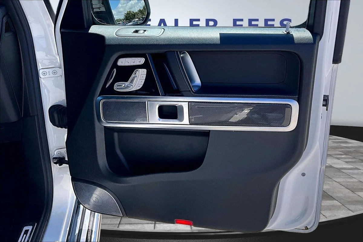 Used 2021  Mercedes-Benz SUV image 28