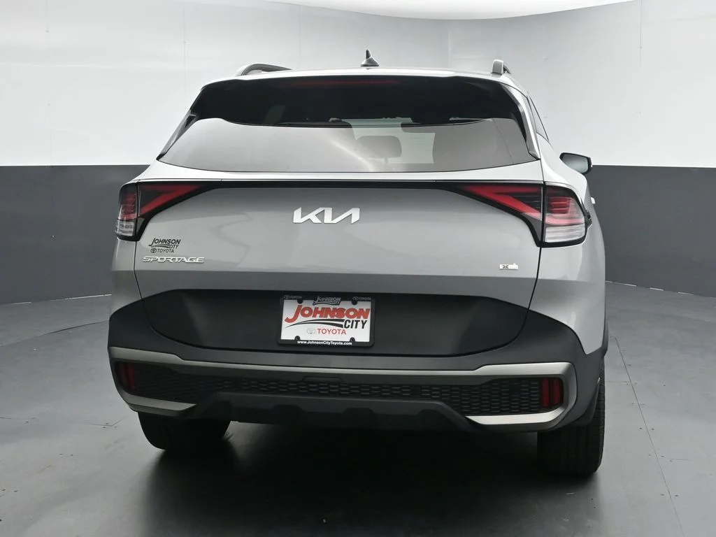 Used 2023 Gray Kia X-Line image 8