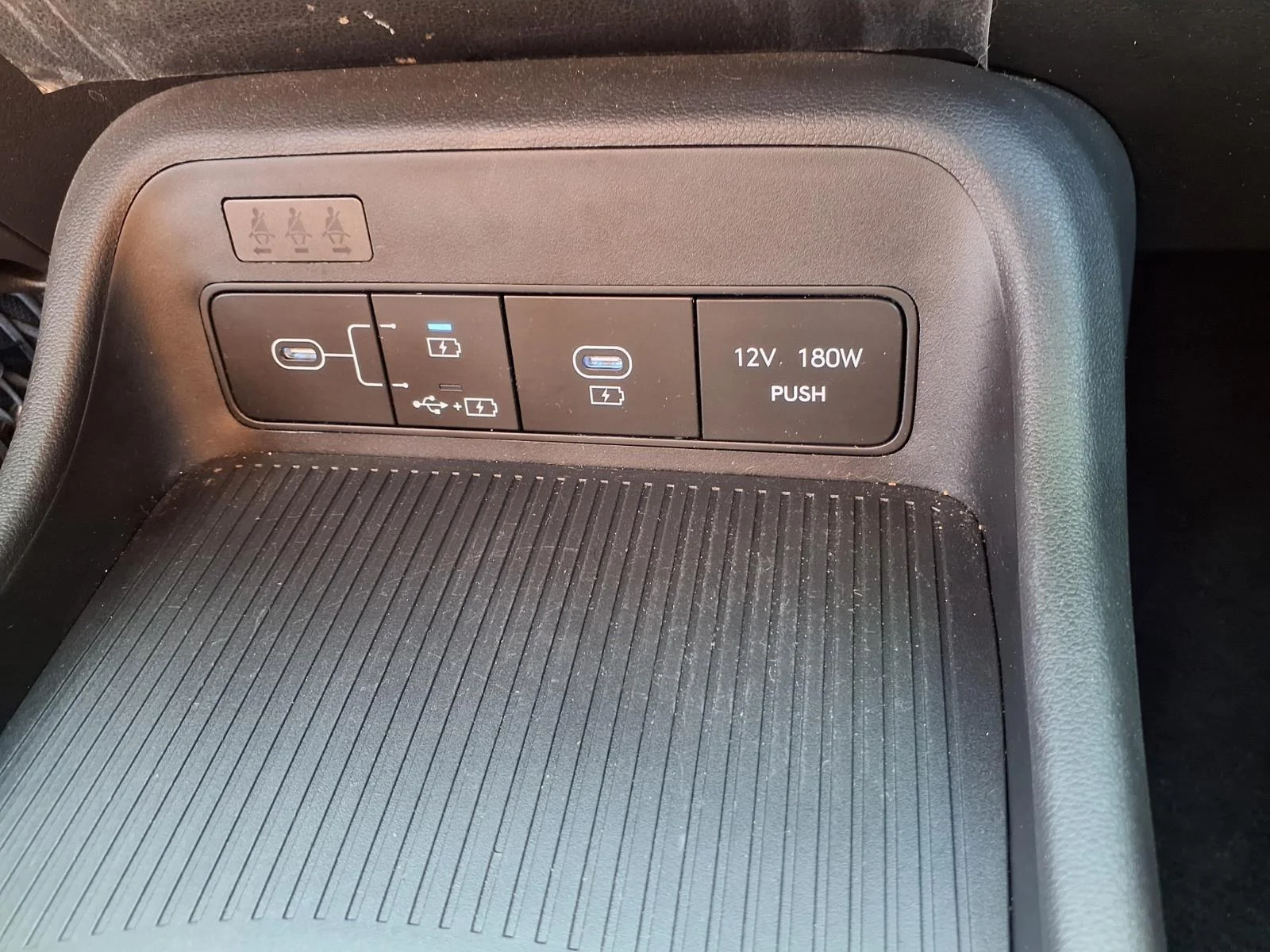 Used 2025 Cyber Gray Metallic Hyundai SEL image 8