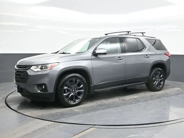 Used 2020 Gray Chevrolet RS image 5